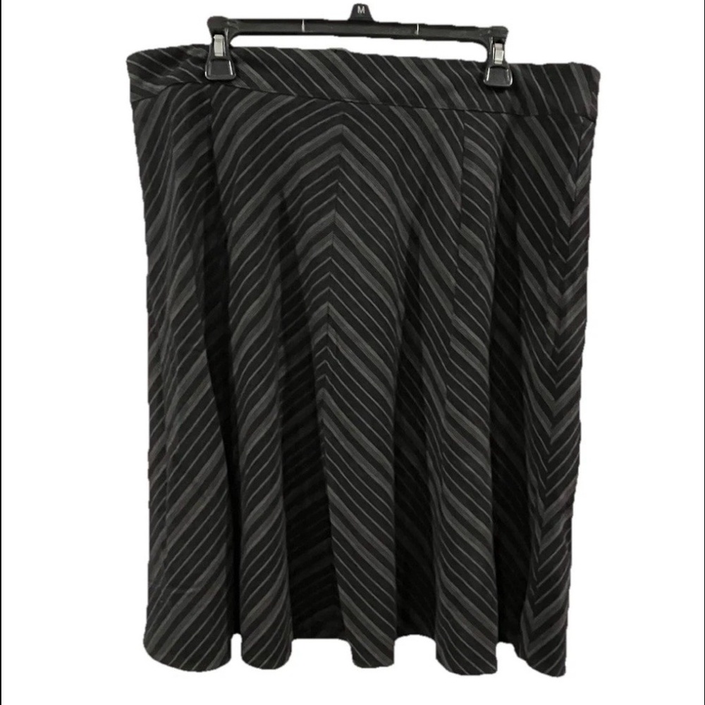 VTG 90’s Christy Girl Black White Chevron Women Skirt A-line Paneled Flare Sz 16